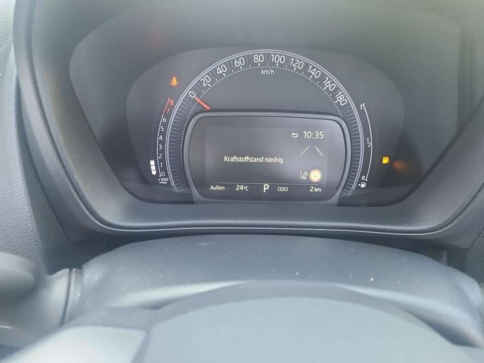 Car picture 11