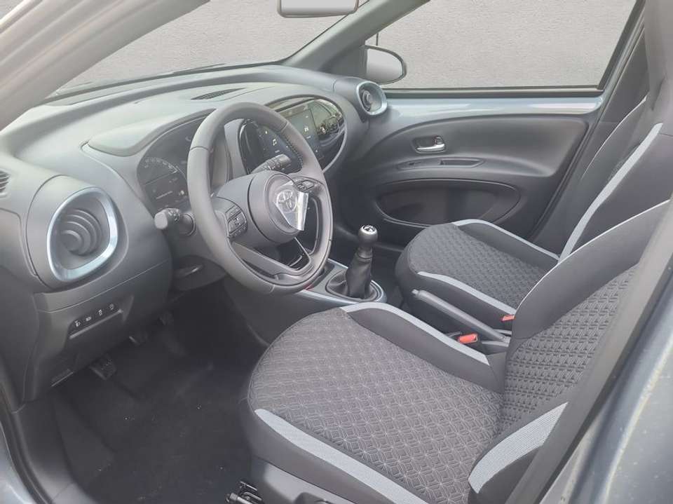 Car picture 9