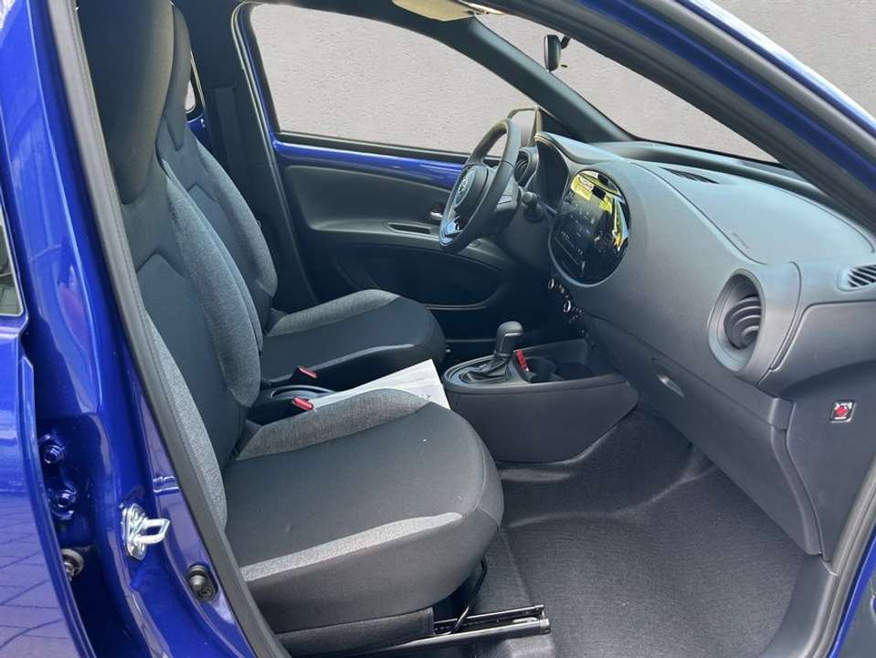 Toyota Aygo X - Imagem 13
