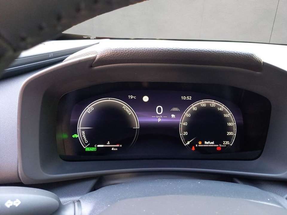Toyota C-HR - Imagem 12