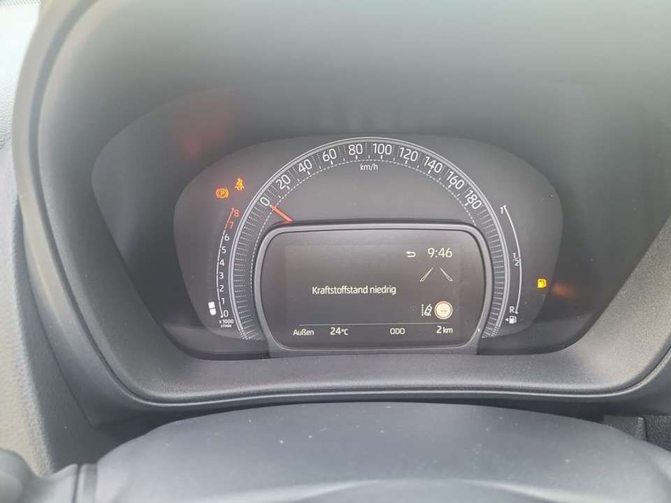 Car picture 11