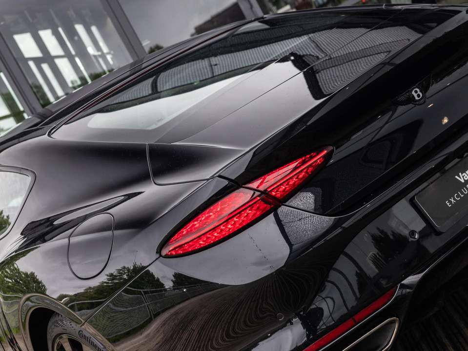 Car picture 9