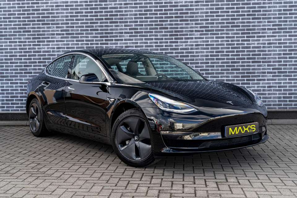 Tesla Model 3 - Imagem 12