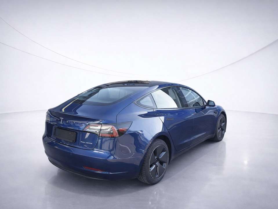 Tesla Model 3 - Imagem 5