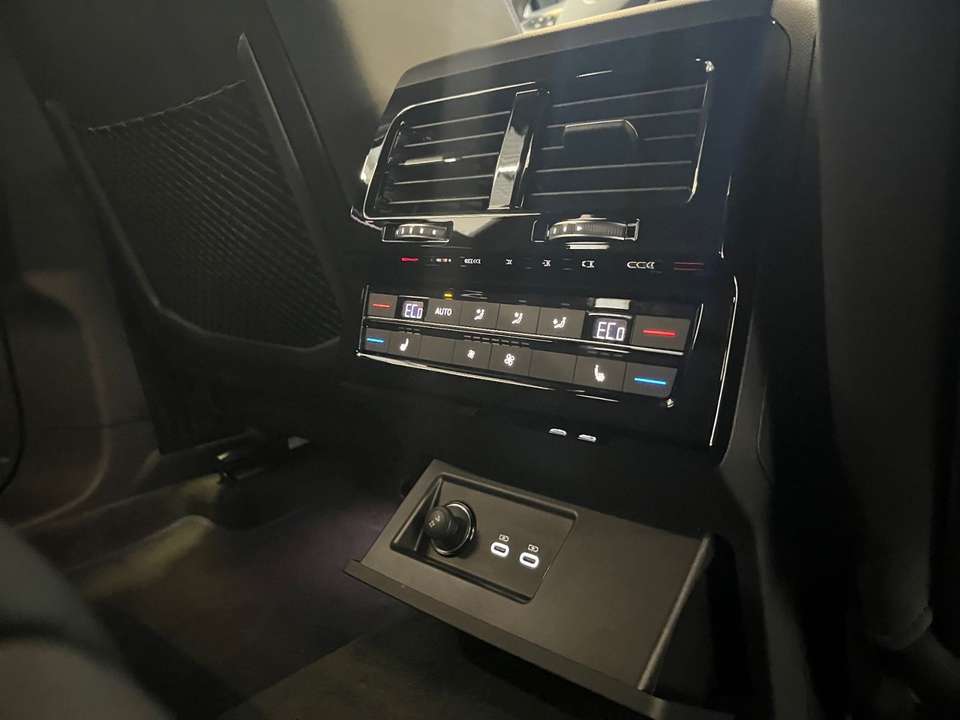 Volkswagen Touareg - Imagem 15