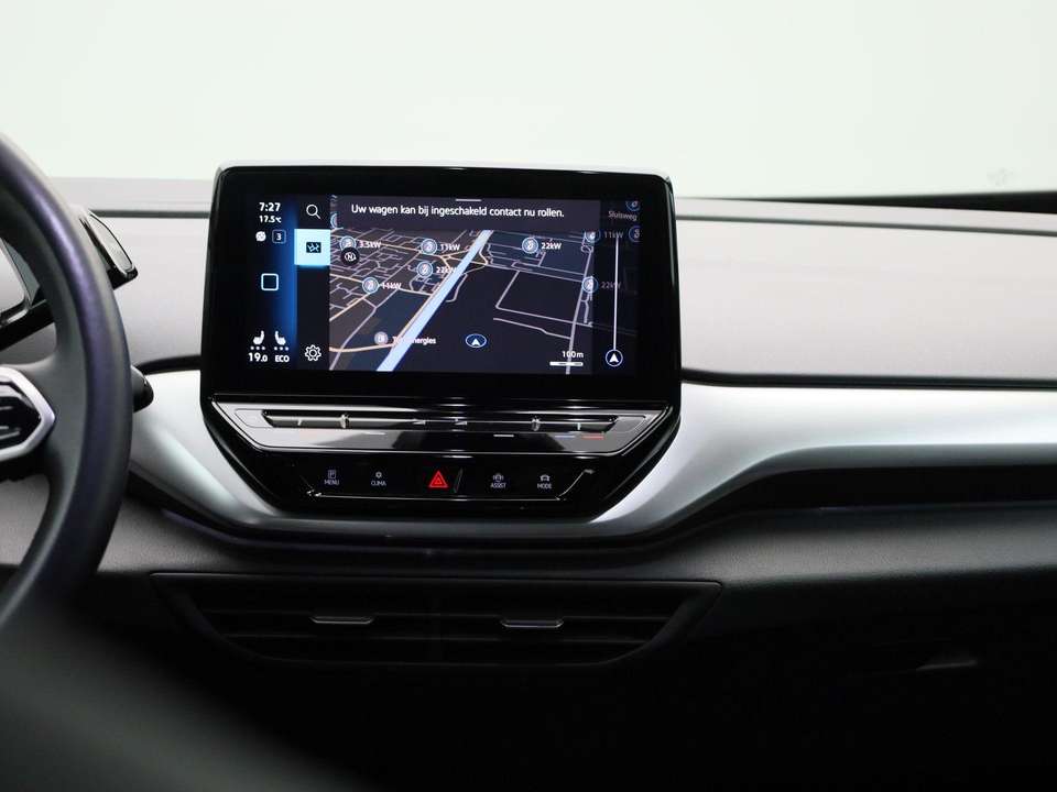 Car picture 9