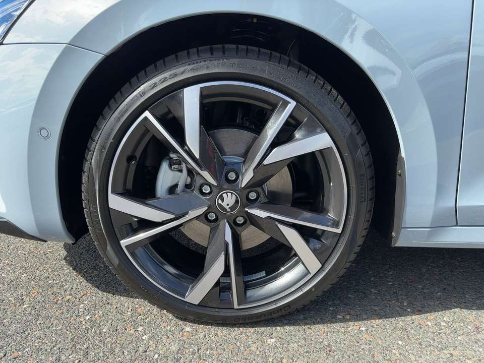 Car picture 10