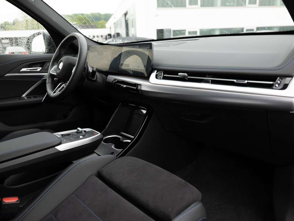 Car picture 10