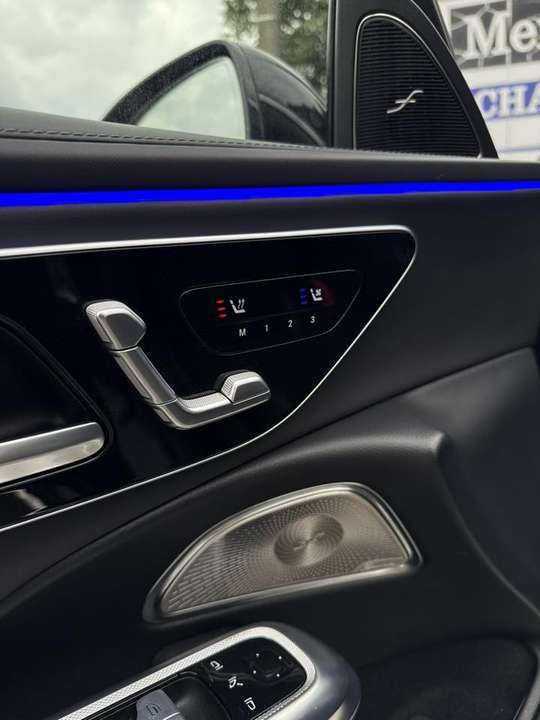Car picture 9