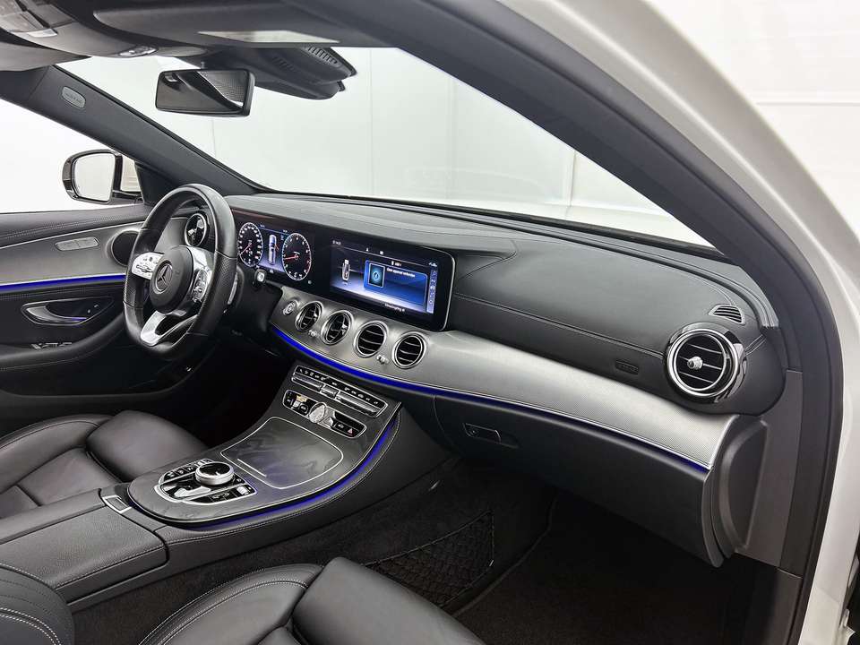 Mercedes-Benz E 200 - Imagem 6