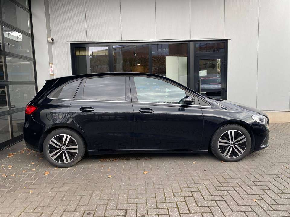 Mercedes-Benz B 200 - Imagem 4