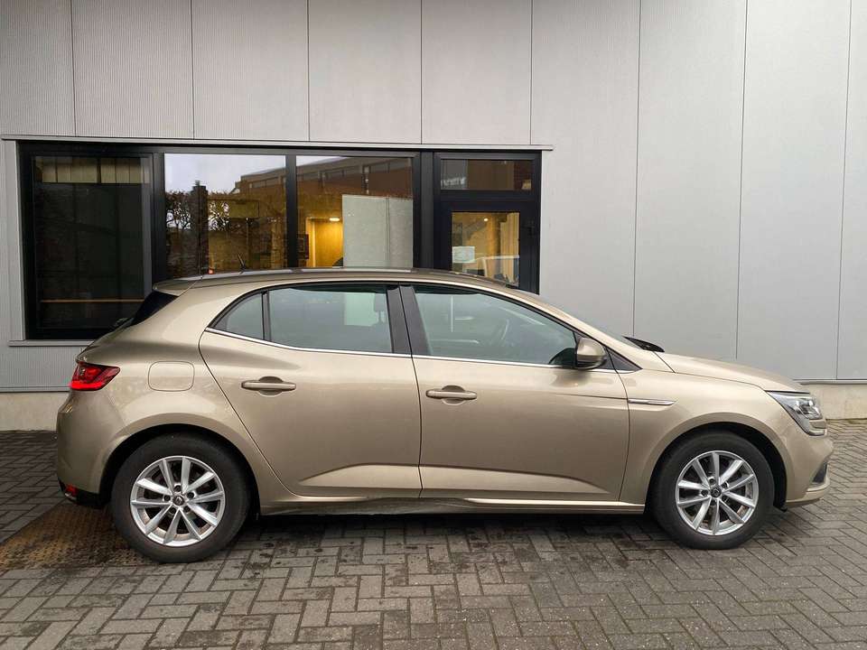 Car picture 5