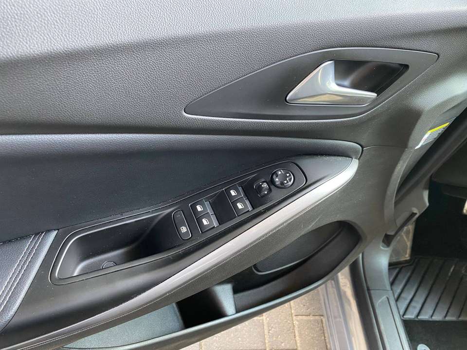 Opel Grandland - Imagem 15