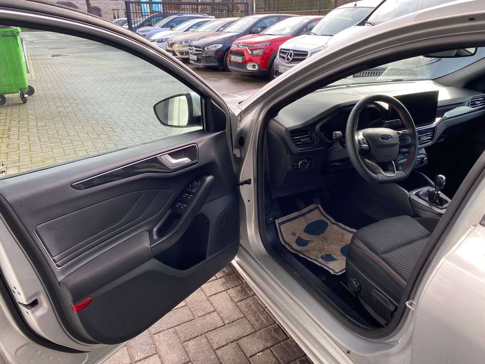 Ford Focus - Imagem 13