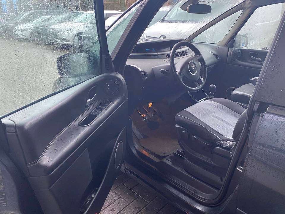 Renault Espace - Imagem 12