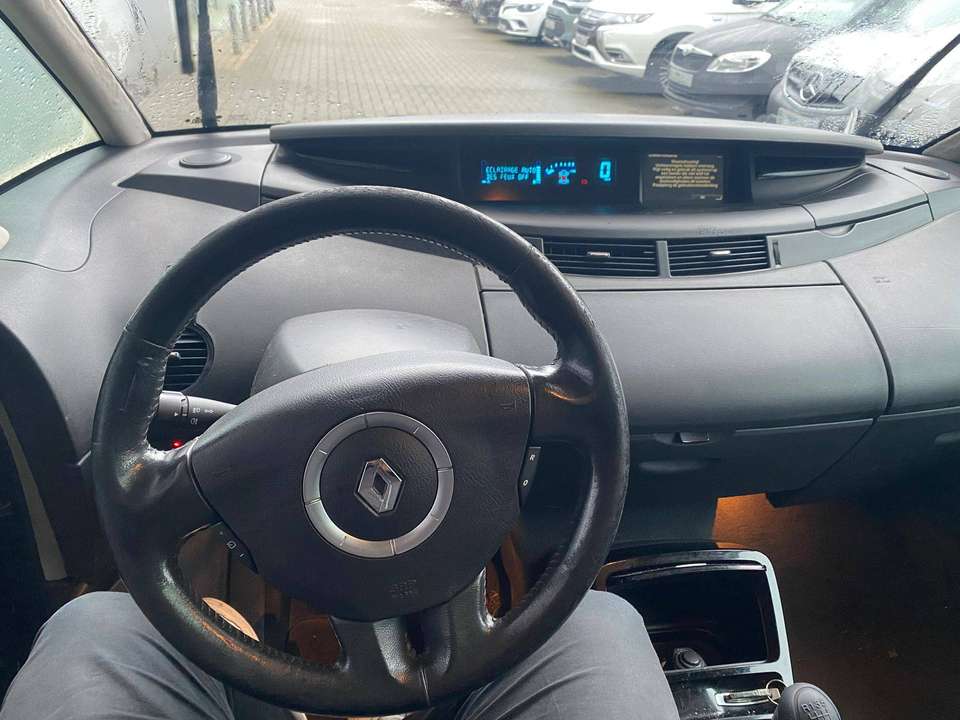 Renault Espace - Imagem 13