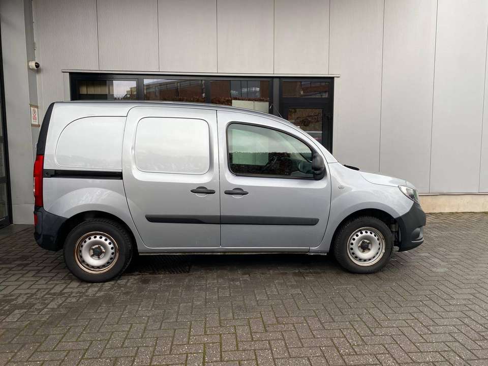 Car picture 5