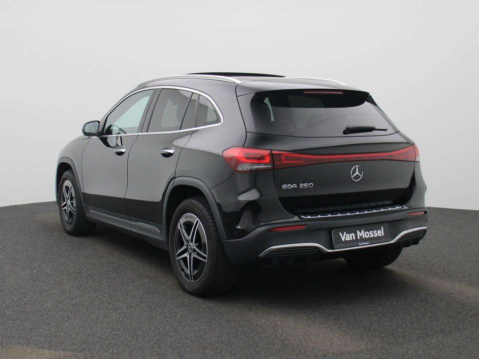 Mercedes-Benz EQA 250 - Imagem 2