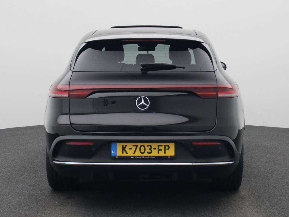 Mercedes-Benz EQC 400 - Imagem 6