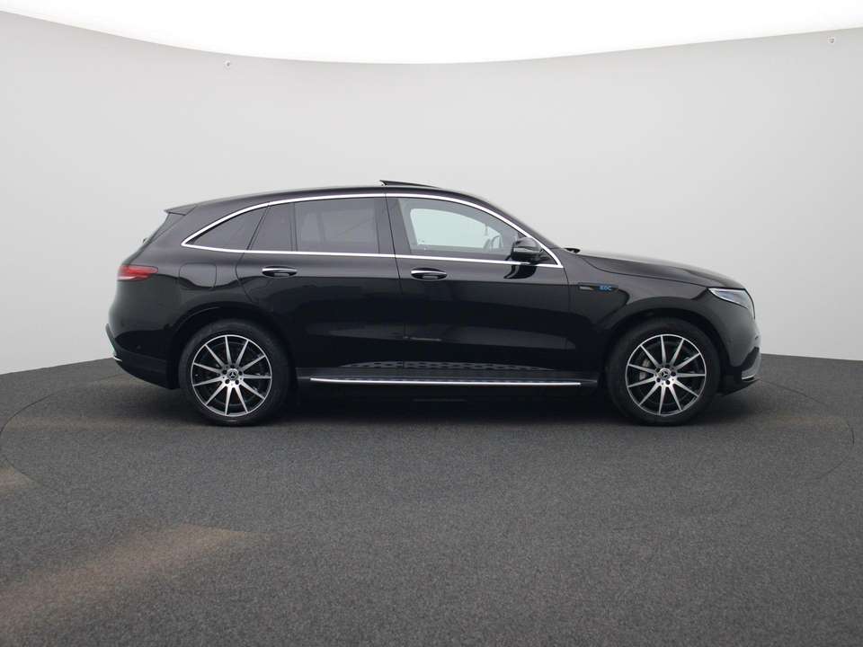 Mercedes-Benz EQC 400 - Imagem 8