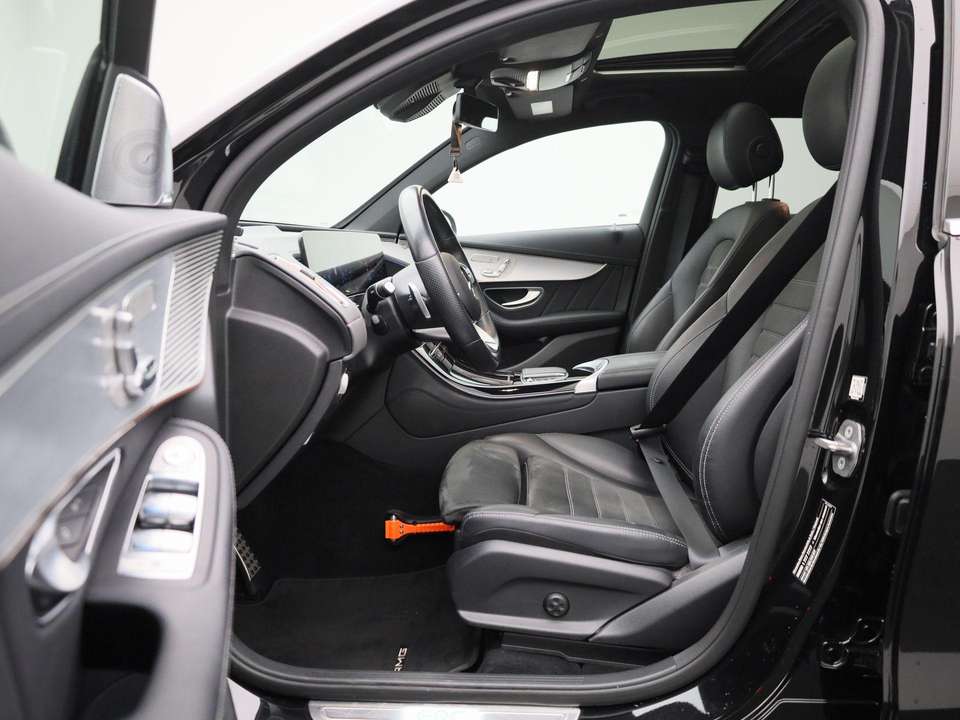 Mercedes-Benz EQC 400 - Imagem 13