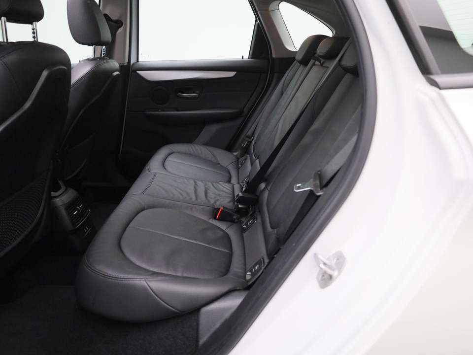 Car picture 9