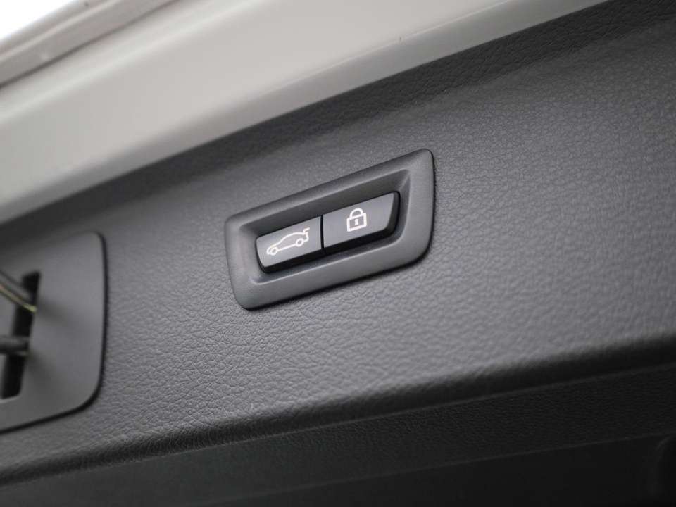 Car picture 11