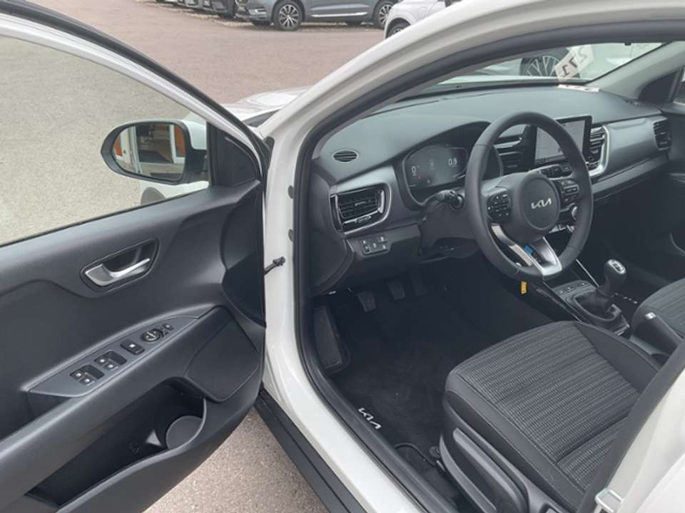 Kia Stonic - Imagem 15