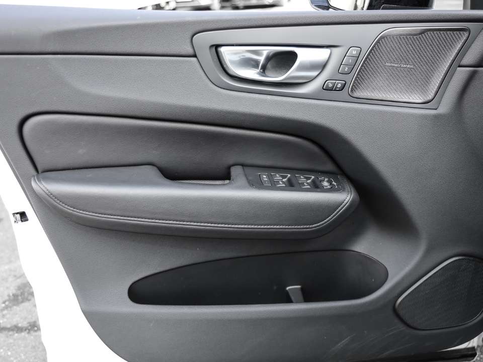 Volvo XC60 - Imagem 10
