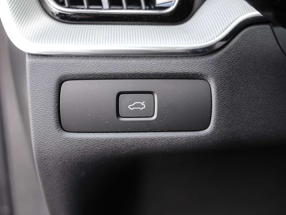 Volvo XC60 - Imagem 11