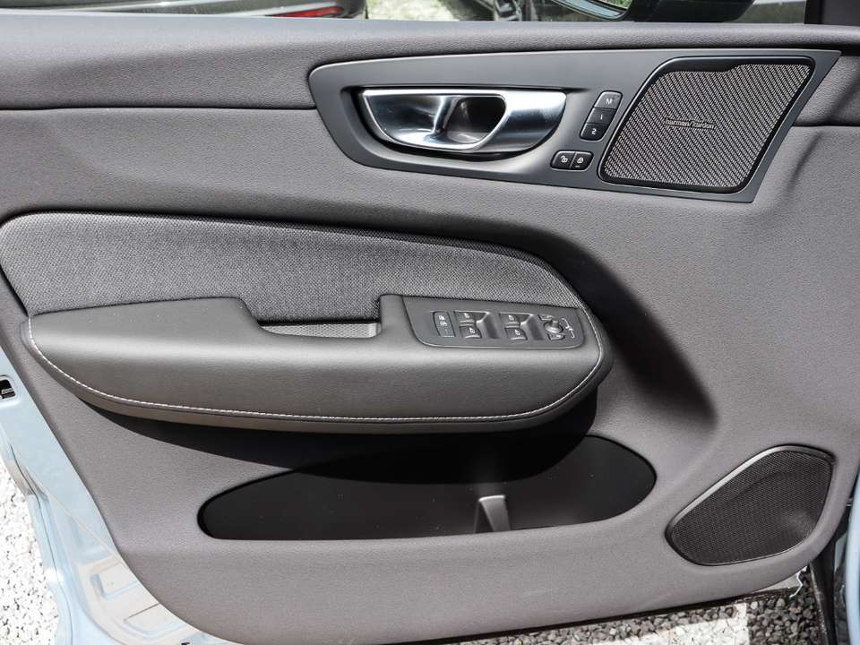 Volvo XC60 - Imagem 10