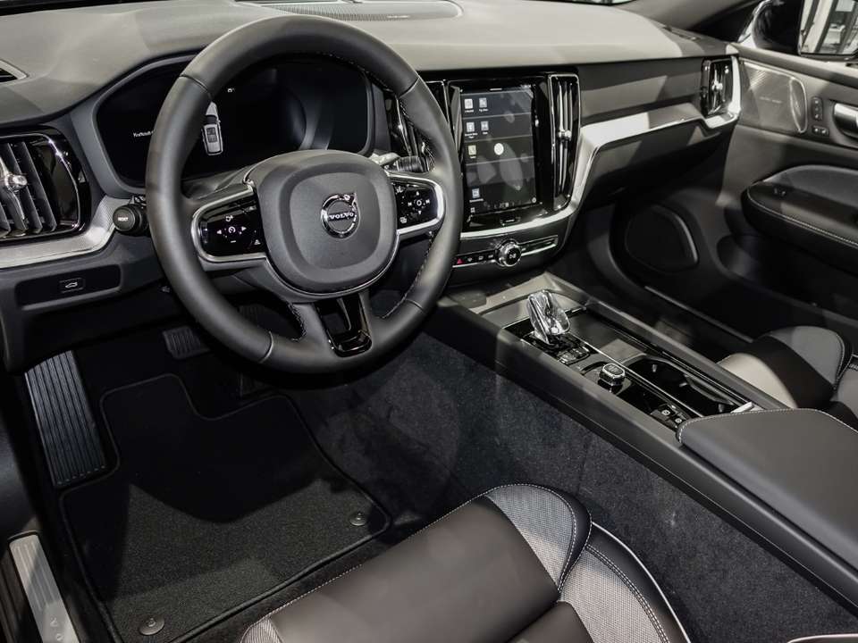 Volvo V60 - Imagem 6