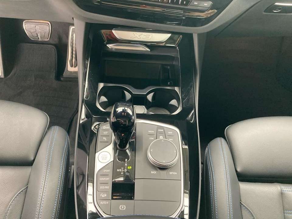 BMW X3 - Imagem 12