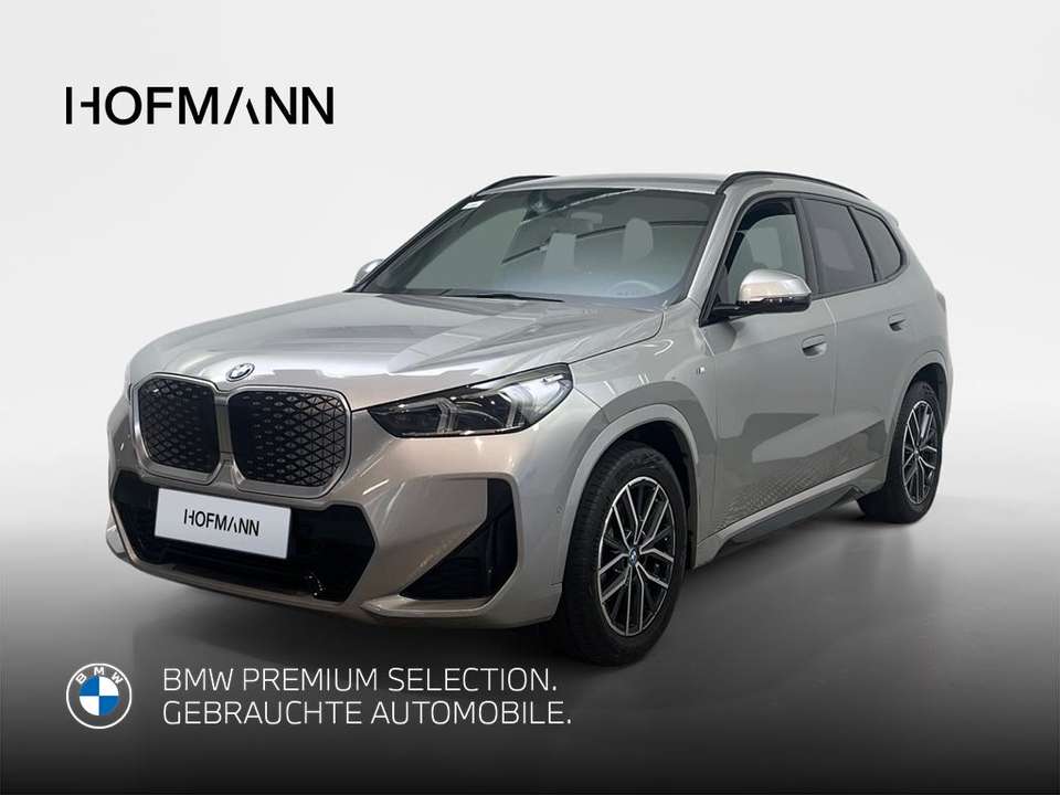 BMW iX1 - Imagem 1