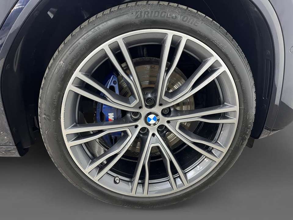BMW X4 M - Imagem 15