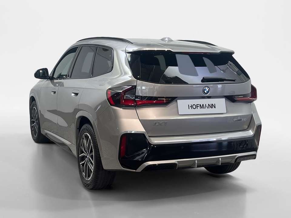 BMW iX1 - Imagem 5