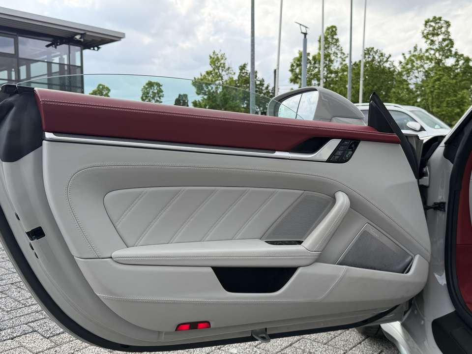 Porsche 992 - Imagem 15