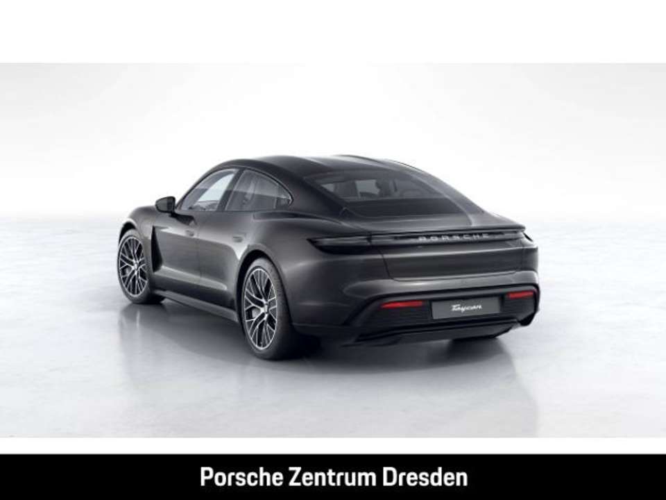 Porsche Taycan - Imagem 3