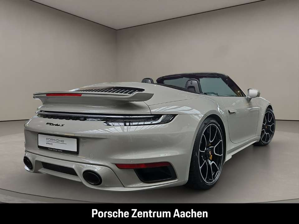 Porsche 992 - Imagem 6