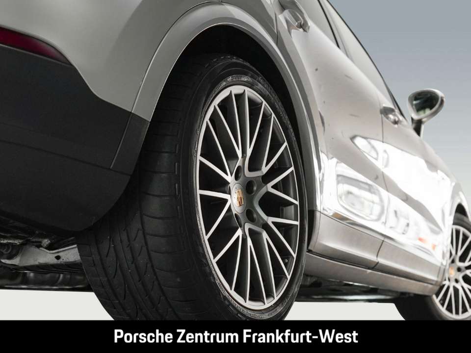 Porsche Cayenne - Imagem 6