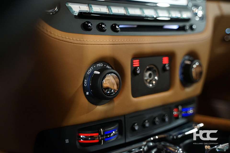 Rolls-Royce Wraith - Imagem 12