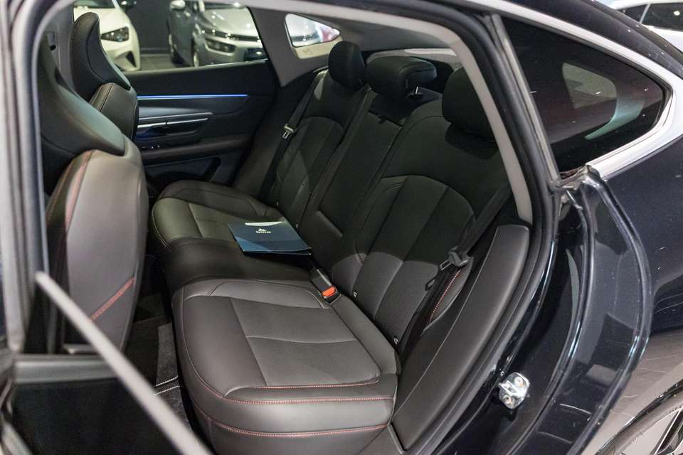 Car picture 15