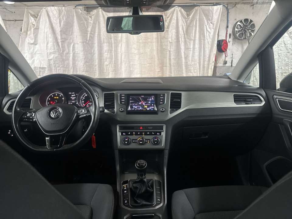Car picture 11