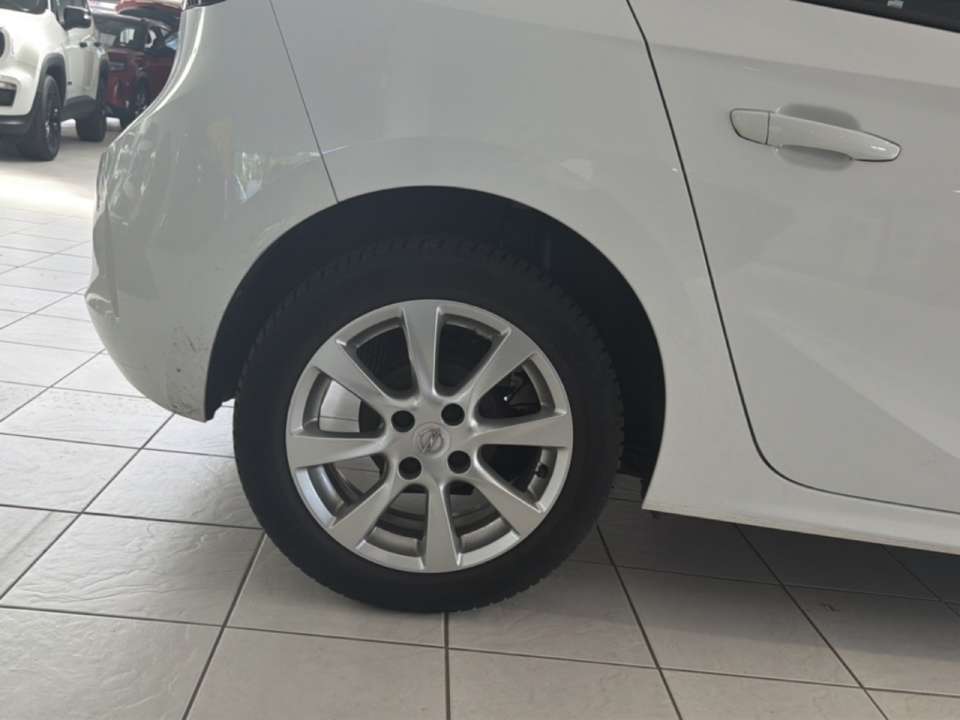 Opel Corsa - Imagem 11