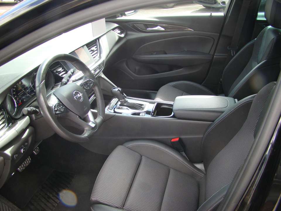 Opel Insignia - Imagem 6