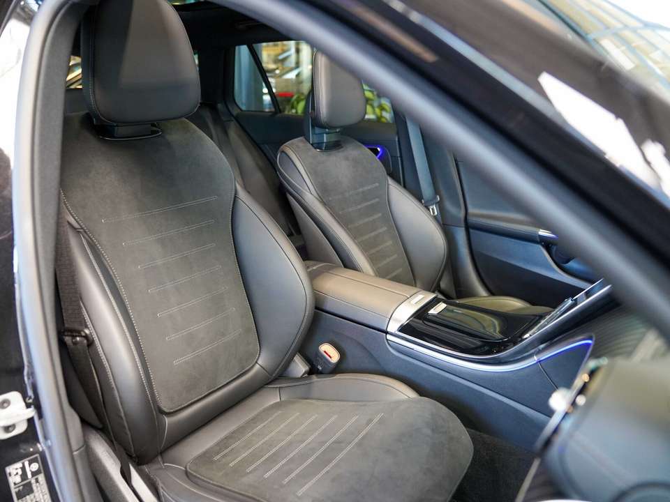 Mercedes-Benz C 300 - Imagem 7