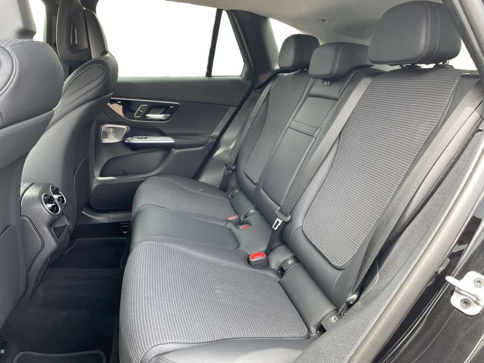 Mercedes-Benz GLC 200 - Imagem 8