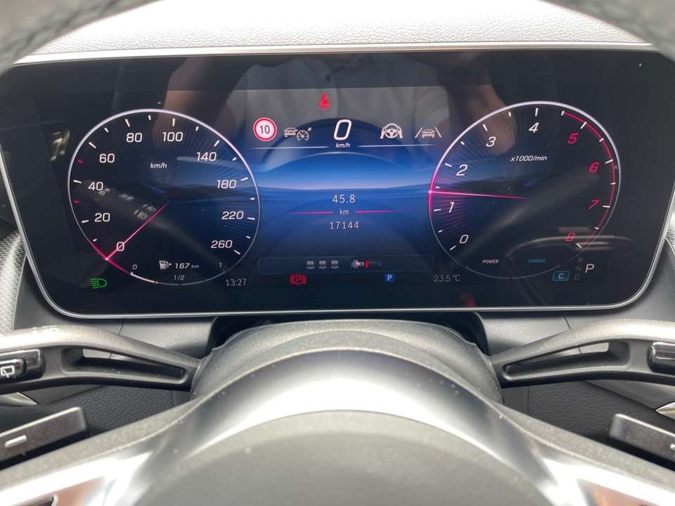 Mercedes-Benz GLC 200 - Imagem 10