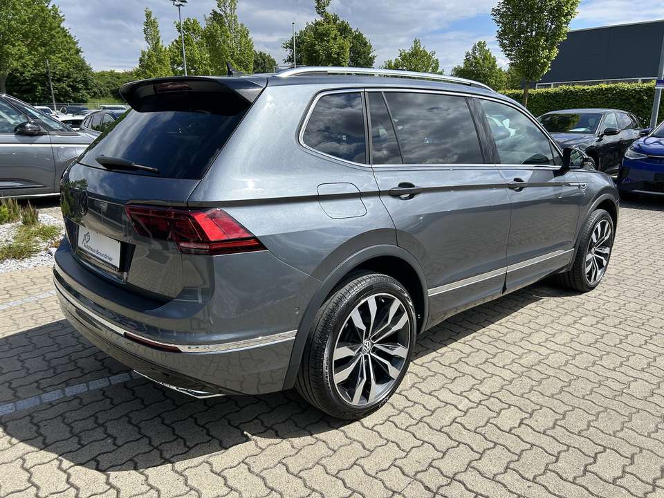 Volkswagen Tiguan Allspace - Imagem 6