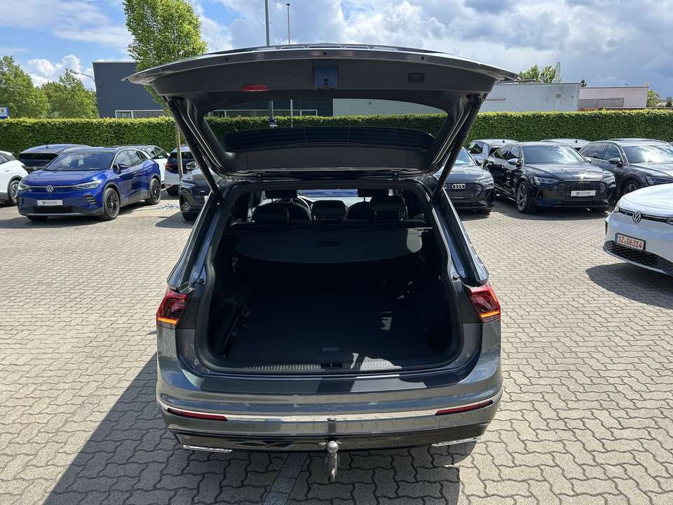 Volkswagen Tiguan Allspace - Imagem 8